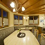 Penzion Gaestehaus Gratz - Inklusive Eintritt In Alpentherme Dorfgastein